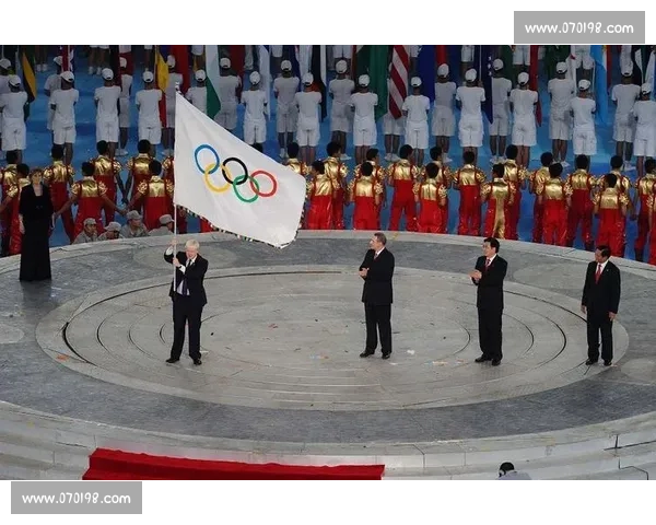 2008年北京奥运会女子排球赛事精彩回顾与历史性胜利分析