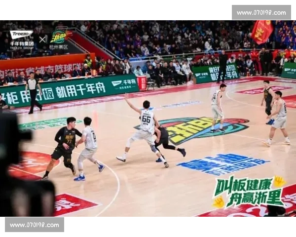 《LOLIG比赛精彩回顾:全程激烈对决引爆赛场热血时刻》 《LOLIG比赛精彩回顾:全程激烈对决引爆赛场热血时刻》